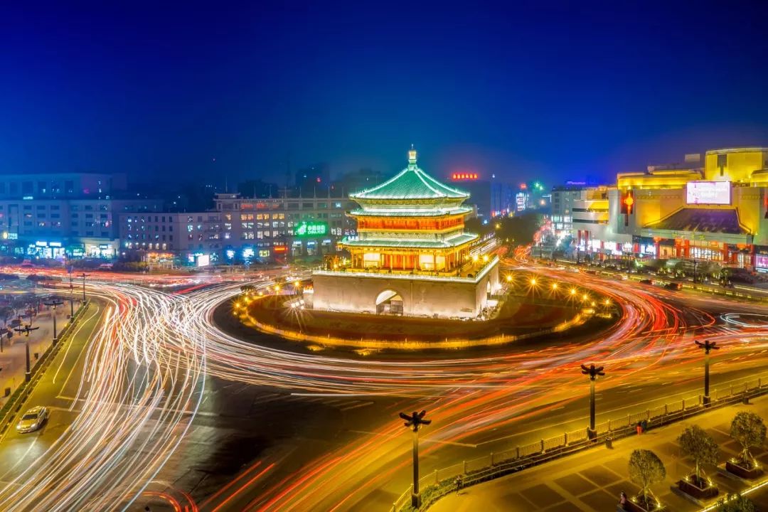 西安古城墙下的时光印记