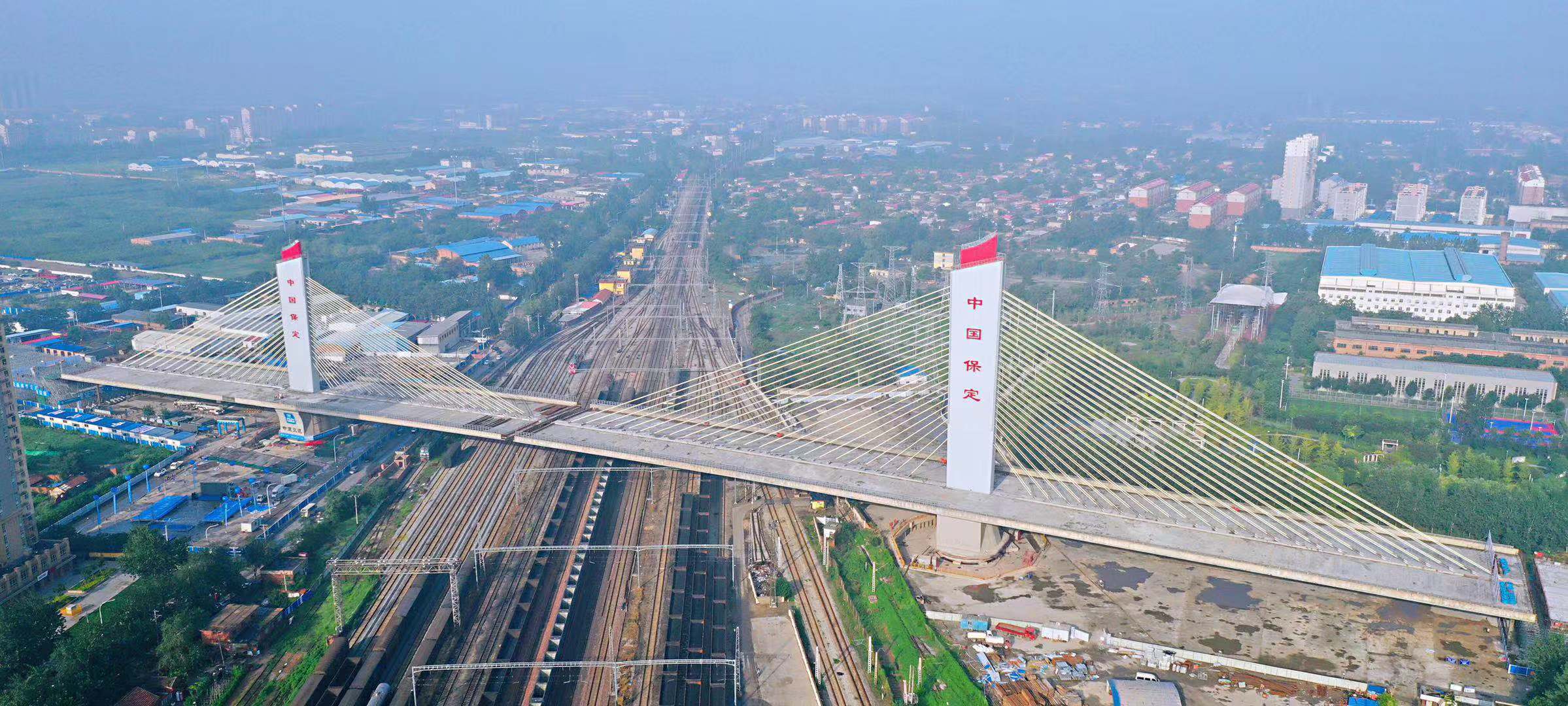 外交部发言人就呼和浩特相关评论文章发表观点