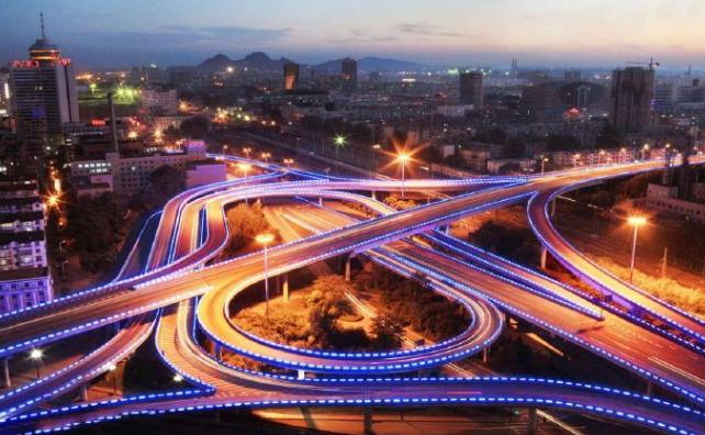 鞍山日报，鞍山新闻动态